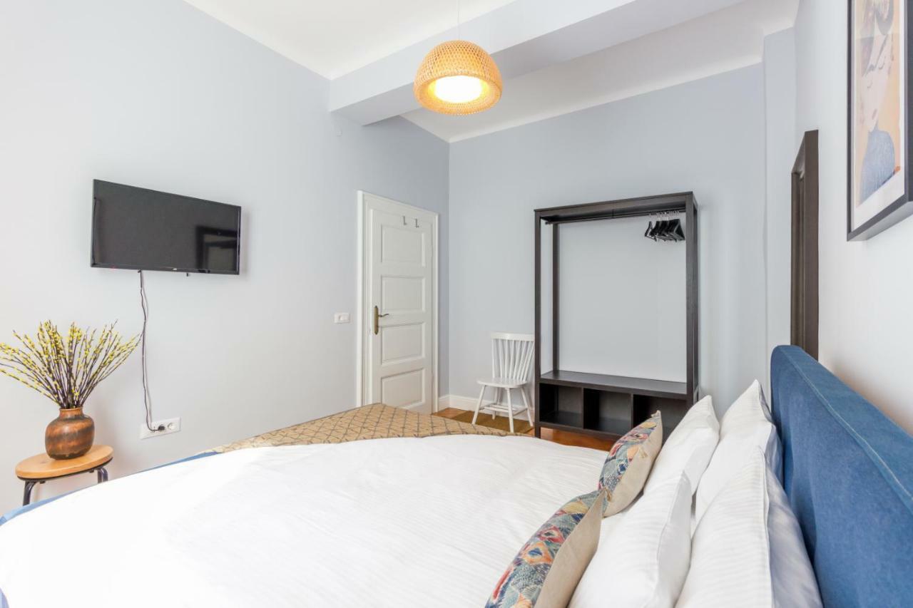 City Chic 3 Bedroom Apartment Cluj-Napoca Exterior foto
